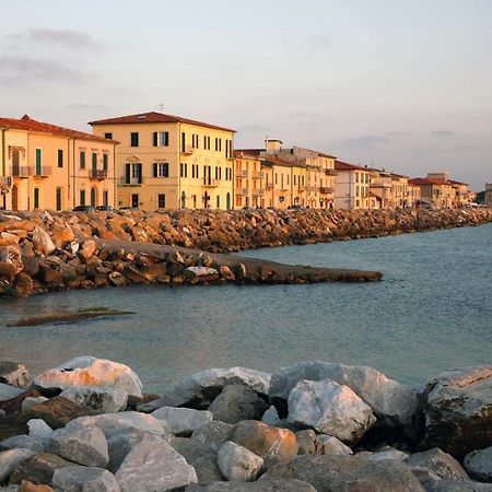 Hotel Affreschi Sul Mare à Marina Di Pisa Extérieur photo